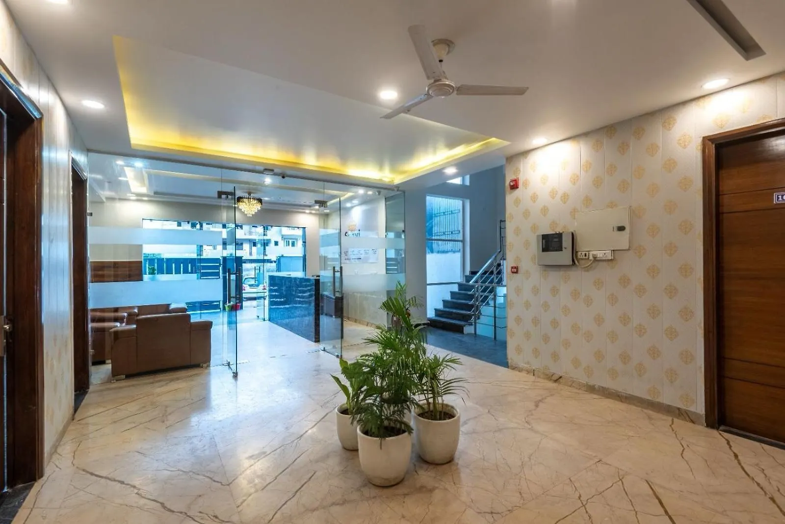 Hotel Florence I Business & Couple-Friendly I Near Artemis Hospital Gurgaon