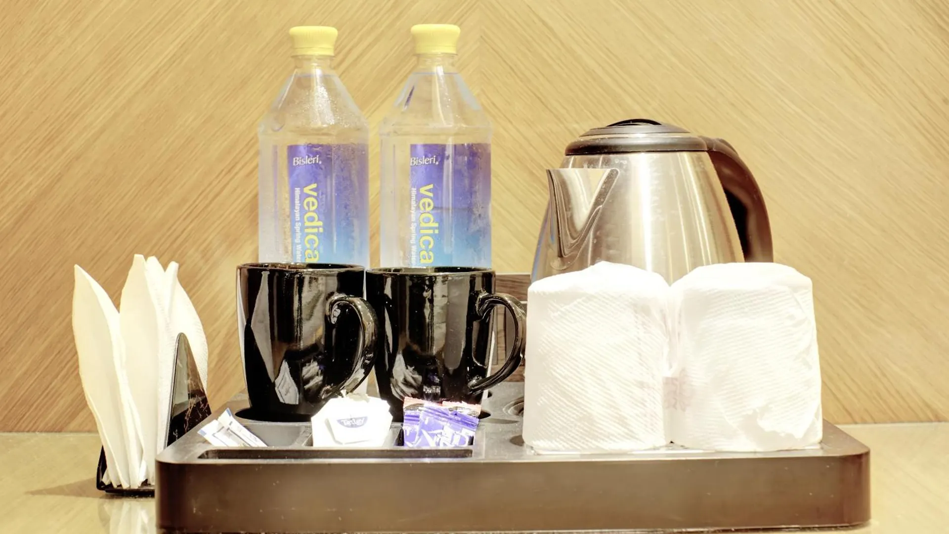 Hotel Florence I Business & Couple-Friendly I Near Artemis Hospital Gurgaon